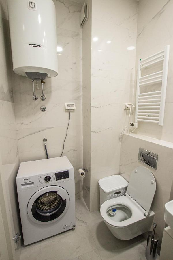 Follow The Sun - 4 Person Apartment Бар Экстерьер фото